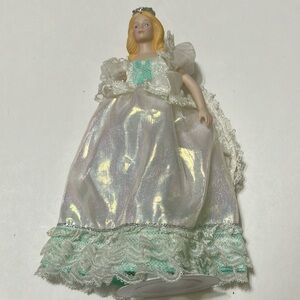 Avon Porcelain Doll Fairy Princess with White Stand 1989 8 1/2”